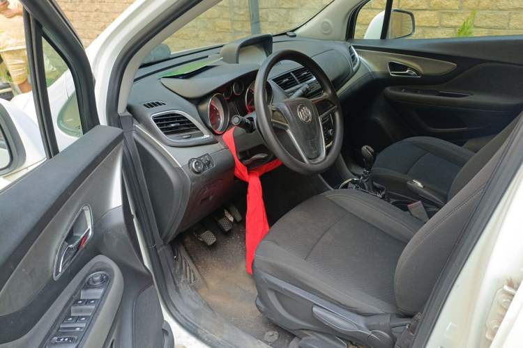 Used Buick Encore 2013 1.4T Manual Two-Wheel Drive Entry Model Driver Seat