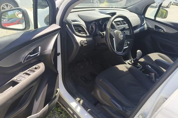 Used Buick Encore 2013 1.4T Manual Two-Wheel Drive Entry Model Driver Seat