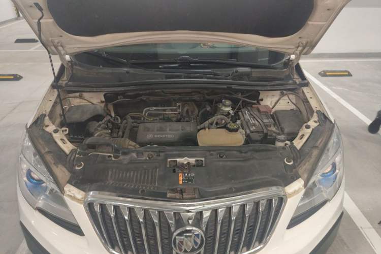 Used Buick Encore 2013 1.4T Manual Two-Wheel Drive Entry Model Engine Bay