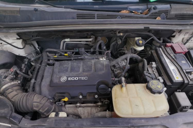 Used Buick Encore 2013 1.4T Manual Two-Wheel Drive Entry Model Engine Bay