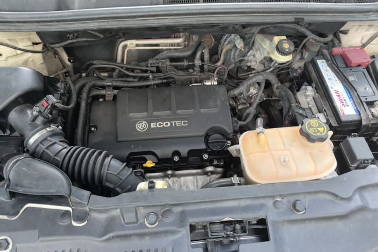 Used Buick Encore 2013 1.4T Manual Two-Wheel Drive Entry Model Engine Bay