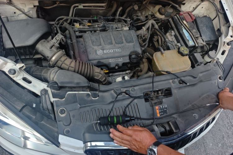 Used Buick Encore 2013 1.4T Automatic Two-Wheel Drive Elite Model Engine Bay