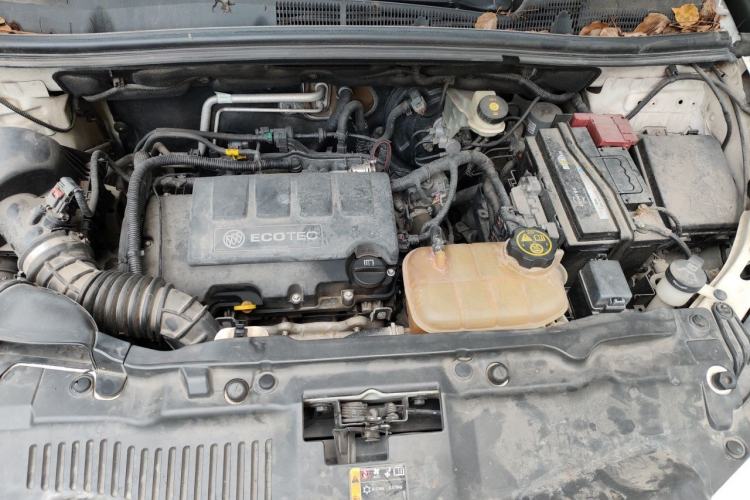 Used Buick Encore 2013 1.4T Automatic Two-Wheel Drive Leading Model Engine Bay