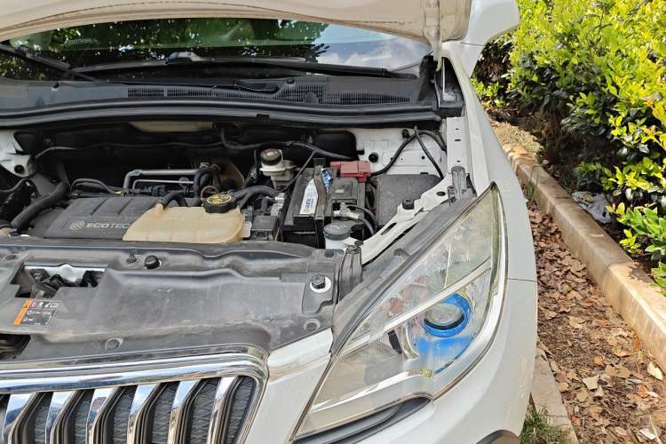 Used Buick Encore 2013 1.4T Automatic Two-Wheel Drive Leading Model Engine Bay Left
