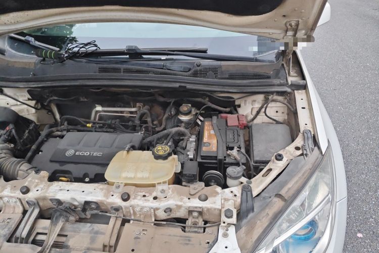 Used Buick Encore 2013 1.4T Automatic Two-Wheel Drive Leading Model Engine Bay Left