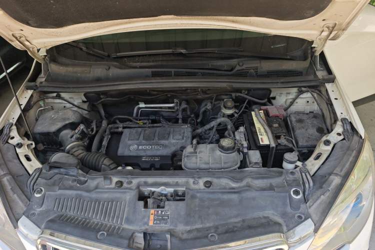 Used Buick Encore 2013 1.4T Automatic Two-Wheel Drive Elite Model Engine Bay
