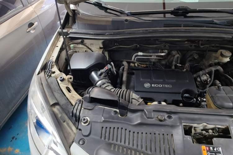Used Buick Encore 2013 1.4T Automatic Two-Wheel Drive Leading Model Engine Bay Right