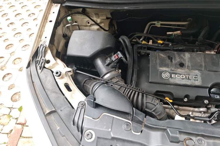 Used Buick Encore 2013 1.4T Automatic Two-Wheel Drive Leading Model Engine Bay Right