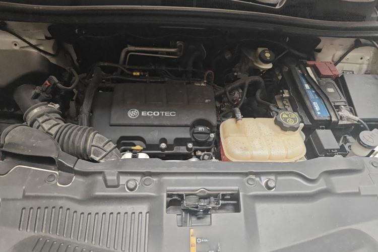 Used Buick Encore 2013 1.4T Automatic Two-Wheel Drive Leading Model Engine Bay