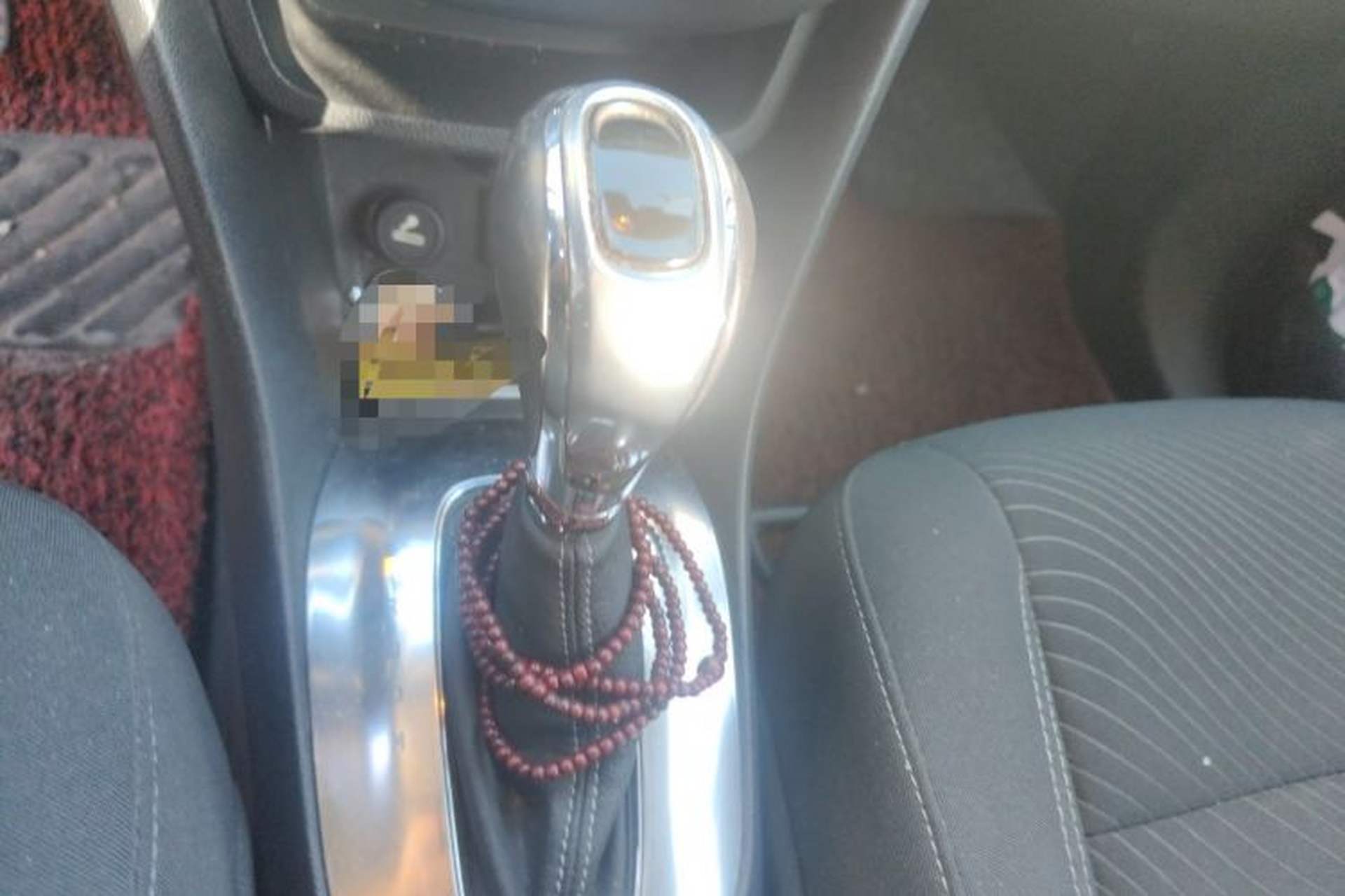 Used Buick Encore 2013 1.4T Automatic Two-Wheel Drive Elite Model Gear Lever