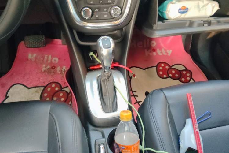 Used Buick Encore 2013 1.4T Automatic Two-Wheel Drive Elite Model Gear Lever