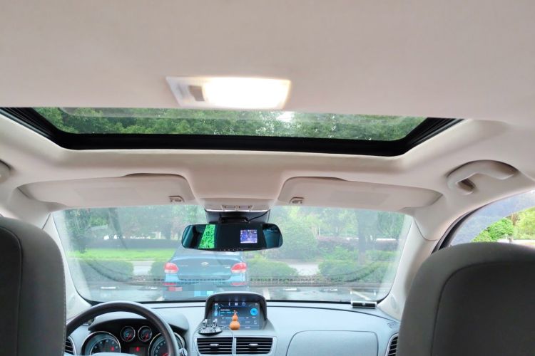 Used Buick Encore 2013 1.4T Automatic Two-Wheel Drive Elite Model Headliner