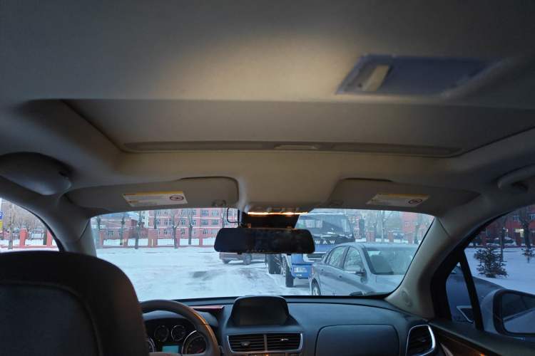 Used Buick Encore 2013 1.4T Automatic All-Wheel Drive Flagship Edition Headliner