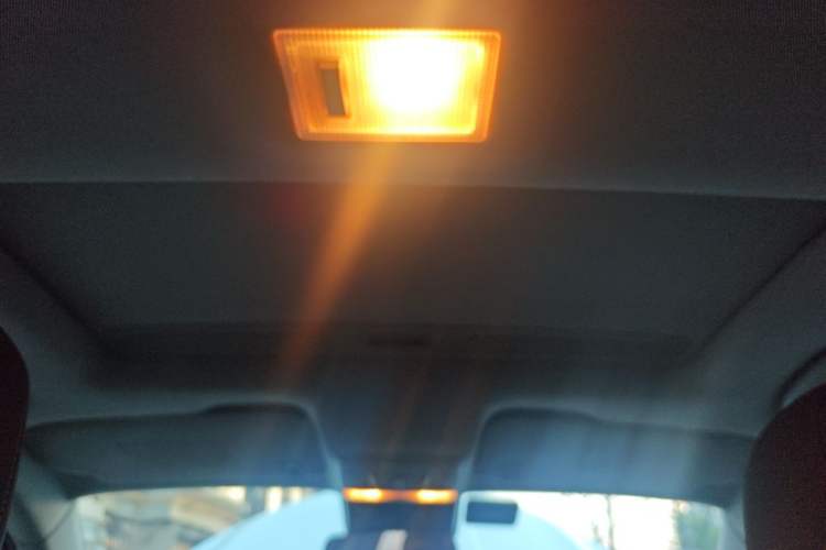 Used Buick Encore 2013 1.4T Automatic Two-Wheel Drive Elite Model Headliner