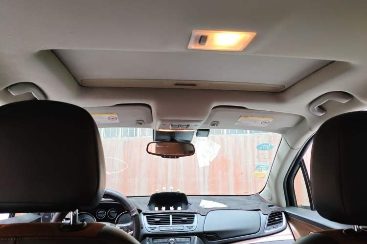 Used Buick Encore 2013 1.4T Automatic Two-Wheel Drive Leading Model Headliner