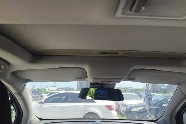 Used Buick Encore 2013 1.4T Manual Two-Wheel Drive Entry Model Headliner