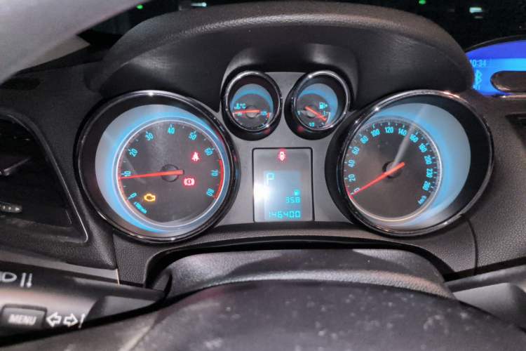 Used Buick Encore 2013 1.4T Automatic Two-Wheel Drive Elite Model Instrument Cluster