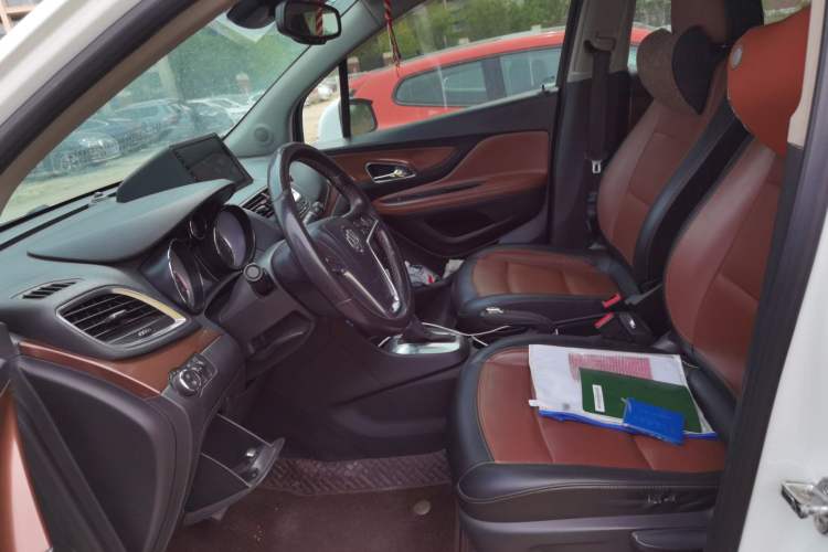 Used Buick Encore 2013 1.4T Automatic All-Wheel Drive Flagship Edition Left Front Seat