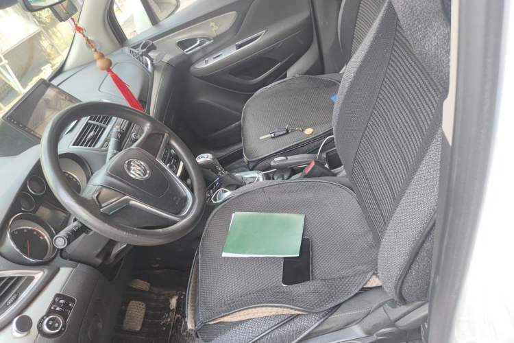 Used Buick Encore 2013 1.4T Automatic Two-Wheel Drive Elite Model Left Front Seat