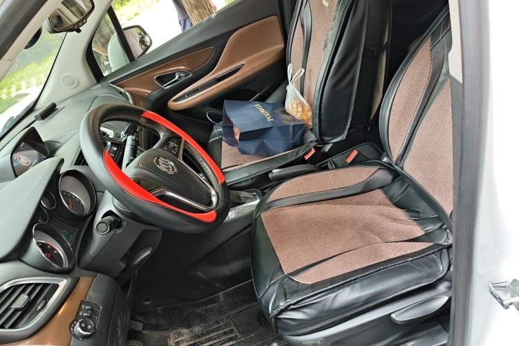 Used Buick Encore 2013 1.4T Automatic Two-Wheel Drive Leading Model Left Front Seat