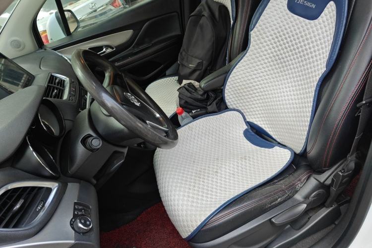 Used Buick Encore 2013 1.4T Automatic Two-Wheel Drive Elite Model Left Front Seat