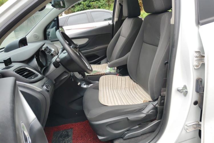 Used Buick Encore 2013 1.4T Automatic Two-Wheel Drive Elite Model Left Front Seat