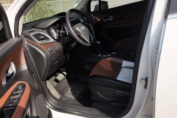 Used Buick Encore 2013 1.4T Automatic Two-Wheel Drive Leading Model Left Front Seat