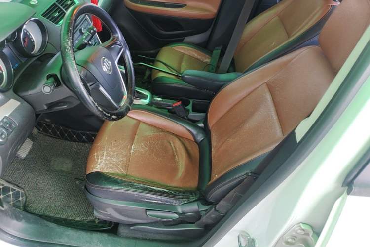 Used Buick Encore 2013 1.4T Automatic Two-Wheel Drive Elite Model Left Front Seat