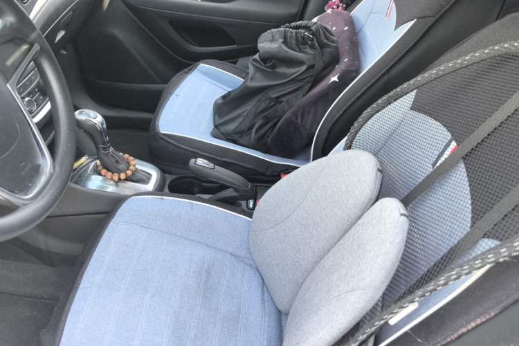 Used Buick Encore 2013 1.4T Automatic Two-Wheel Drive Elite Model Left Front Seat