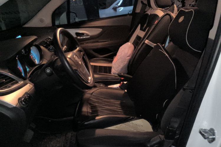 Used Buick Encore 2013 1.4T Automatic Two-Wheel Drive Elite Model Left Front Seat