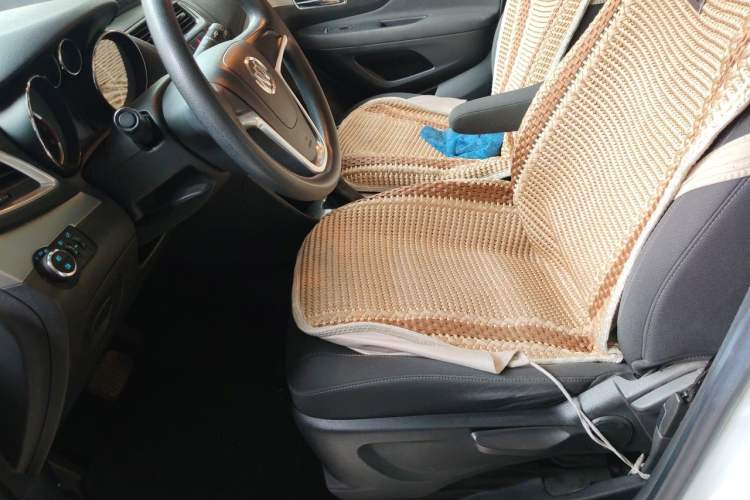 Used Buick Encore 2013 1.4T Automatic Two-Wheel Drive Elite Model Left Front Seat