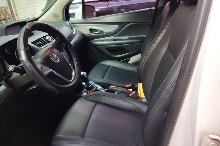 Used Buick Encore 2013 1.4T Automatic Two-Wheel Drive Elite Model Left Front Seat