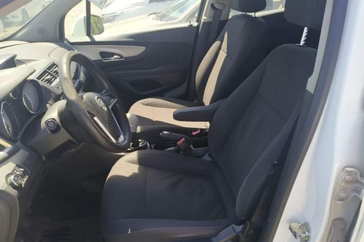Used Buick Encore 2013 1.4T Manual Two-Wheel Drive Entry Model Left Front Seat