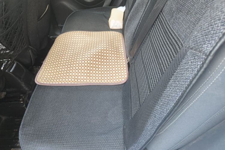 Used Buick Encore 2013 1.4T Automatic Two-Wheel Drive Elite Model Left Rear Seat