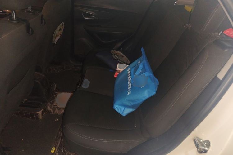 Used Buick Encore 2013 1.4T Manual Two-Wheel Drive Entry Model Left Rear Seat