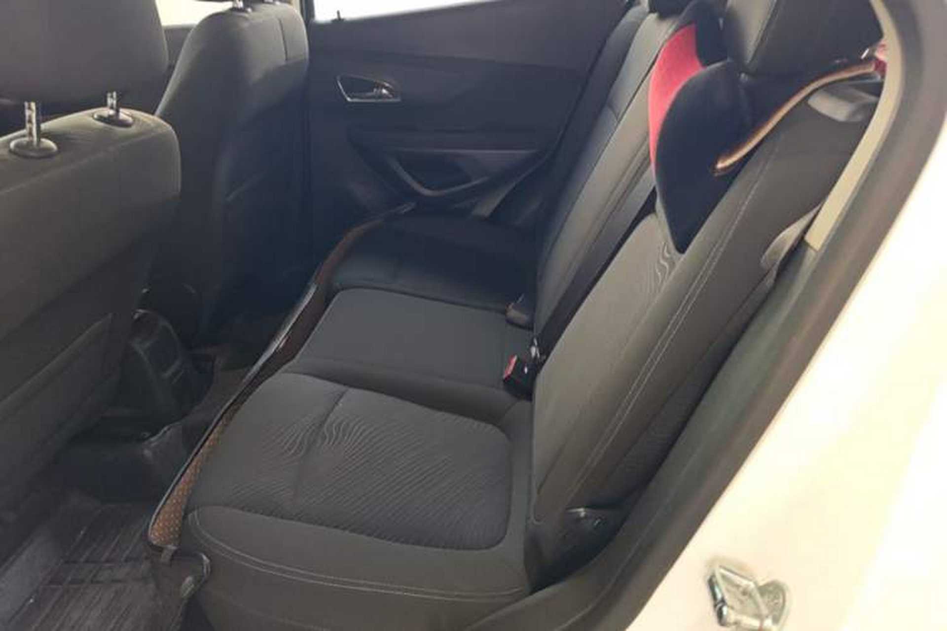 Used Buick Encore 2013 1.4T Automatic Two-Wheel Drive Elite Model Left Rear Seat