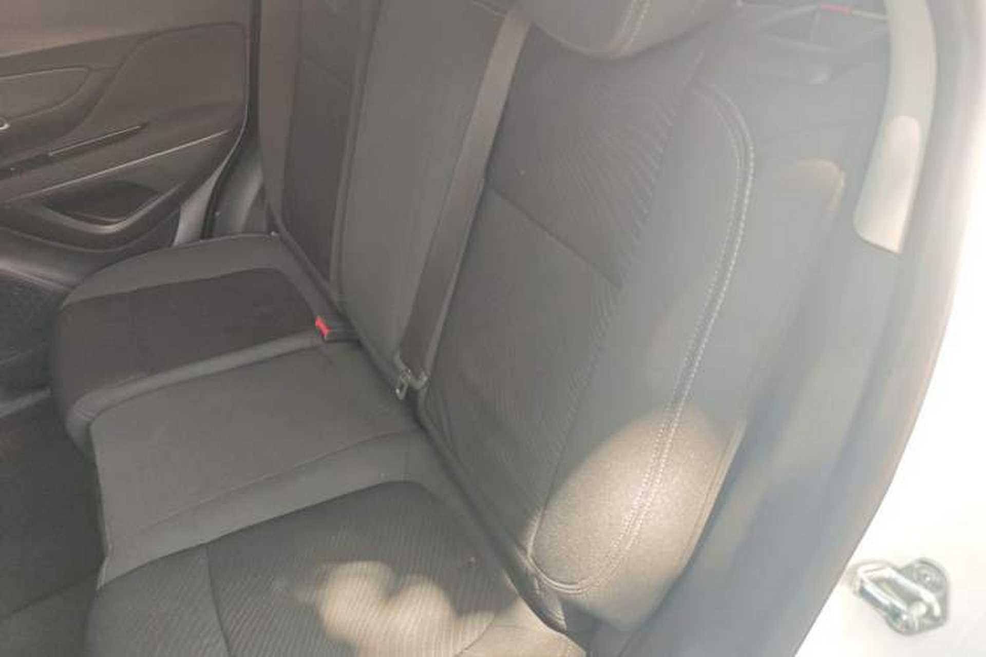 Used Buick Encore 2013 1.4T Automatic Two-Wheel Drive Elite Model Left Rear Seat