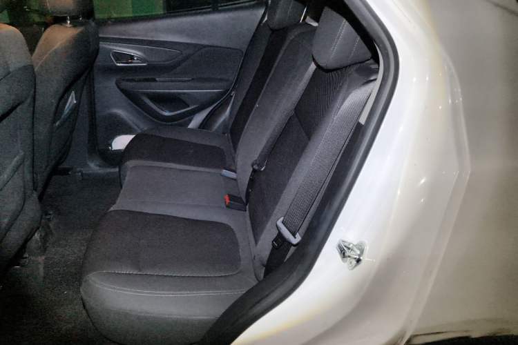 Used Buick Encore 2013 1.4T Automatic Two-Wheel Drive Elite Model Left Rear Seat