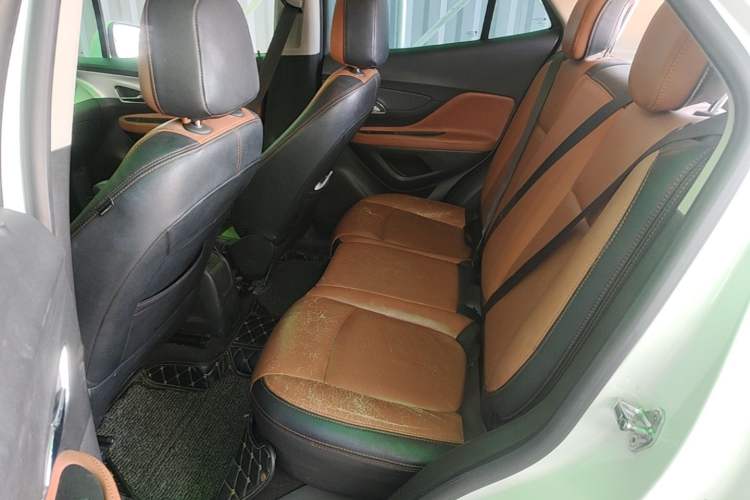 Used Buick Encore 2013 1.4T Automatic Two-Wheel Drive Elite Model Left Rear Seat