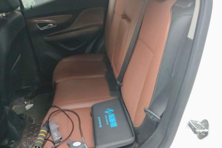 Used Buick Encore 2013 1.4T Automatic Two-Wheel Drive Leading Model Left Rear Seat