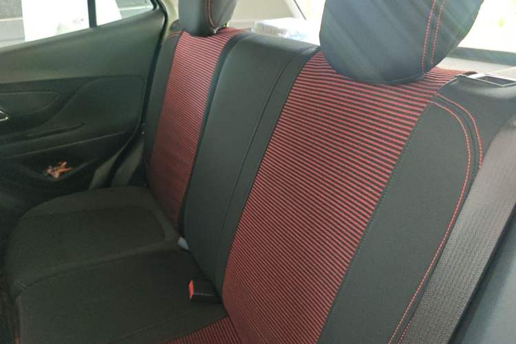 Used Buick Encore 2013 1.4T Automatic Two-Wheel Drive Elite Model Left Rear Seat