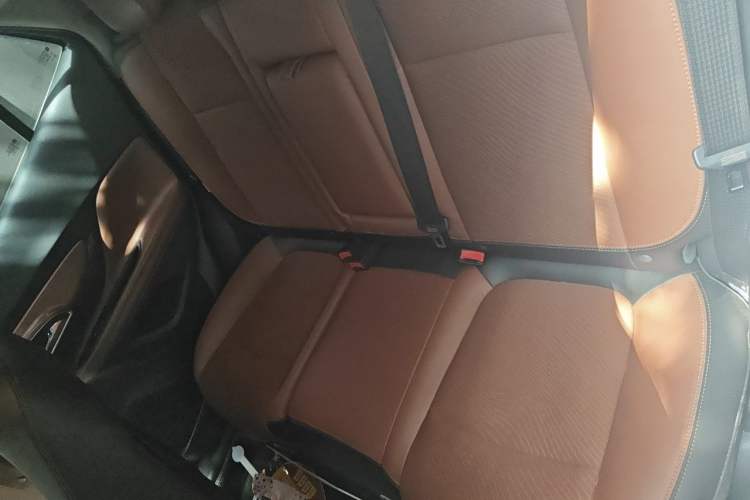 Used Buick Encore 2013 1.4T Automatic Two-Wheel Drive Leading Model Left Rear Seat
