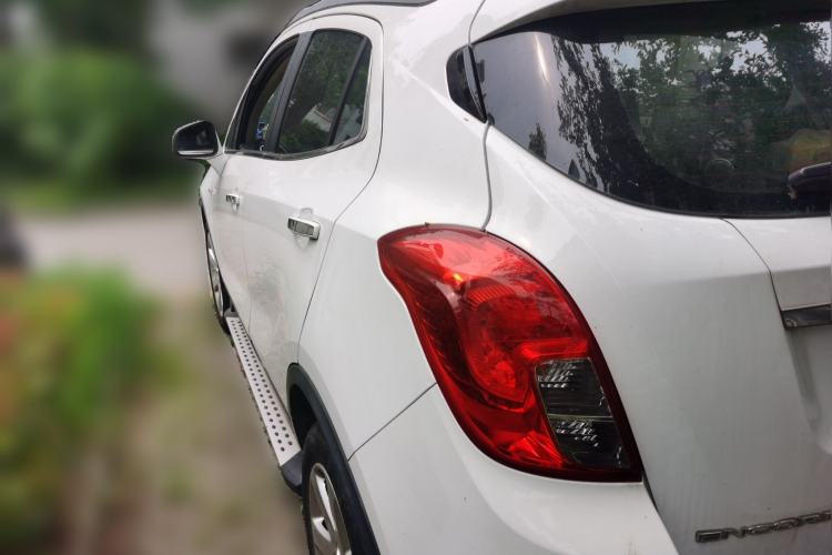 Used Buick Encore 2013 1.4T Automatic All-Wheel Drive Flagship Edition Rear Left 45 Deg