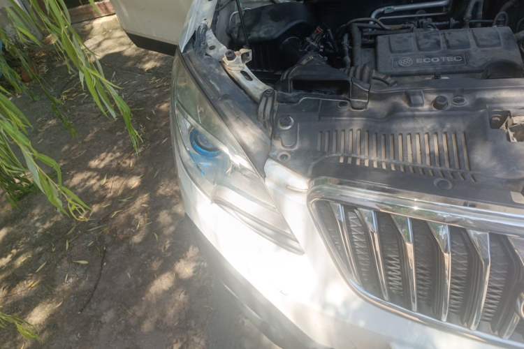 Used Buick Encore 2013 1.4T Automatic Two-Wheel Drive Elite Model Right Front Headlight