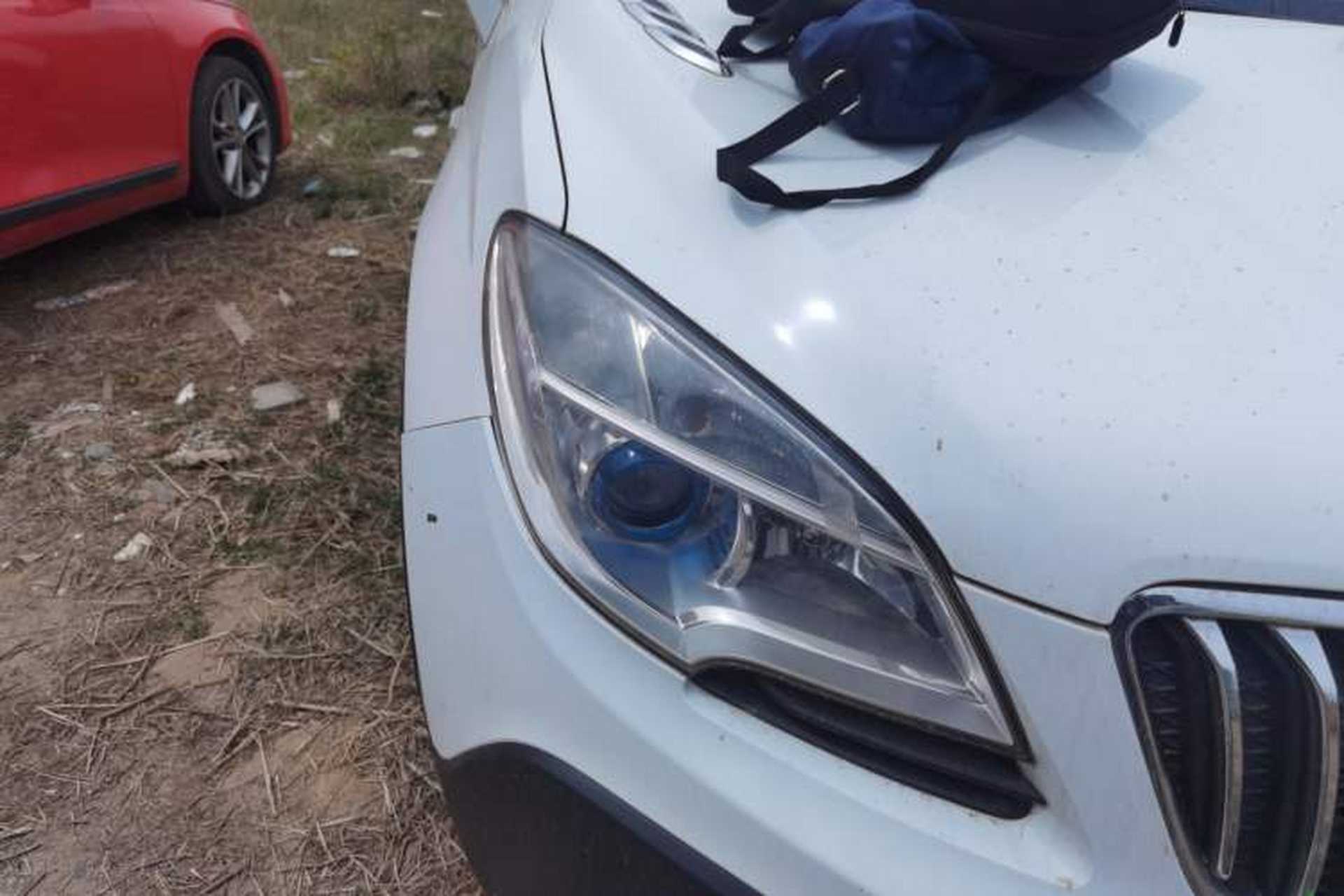 Used Buick Encore 2013 1.4T Automatic All-Wheel Drive Flagship Edition Right Front Headlight