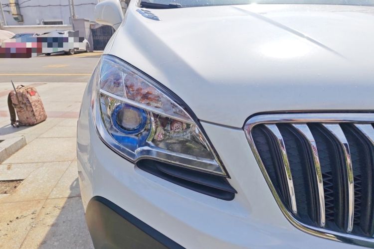 Used Buick Encore 2013 1.4T Automatic Two-Wheel Drive Elite Model Right Front Headlight