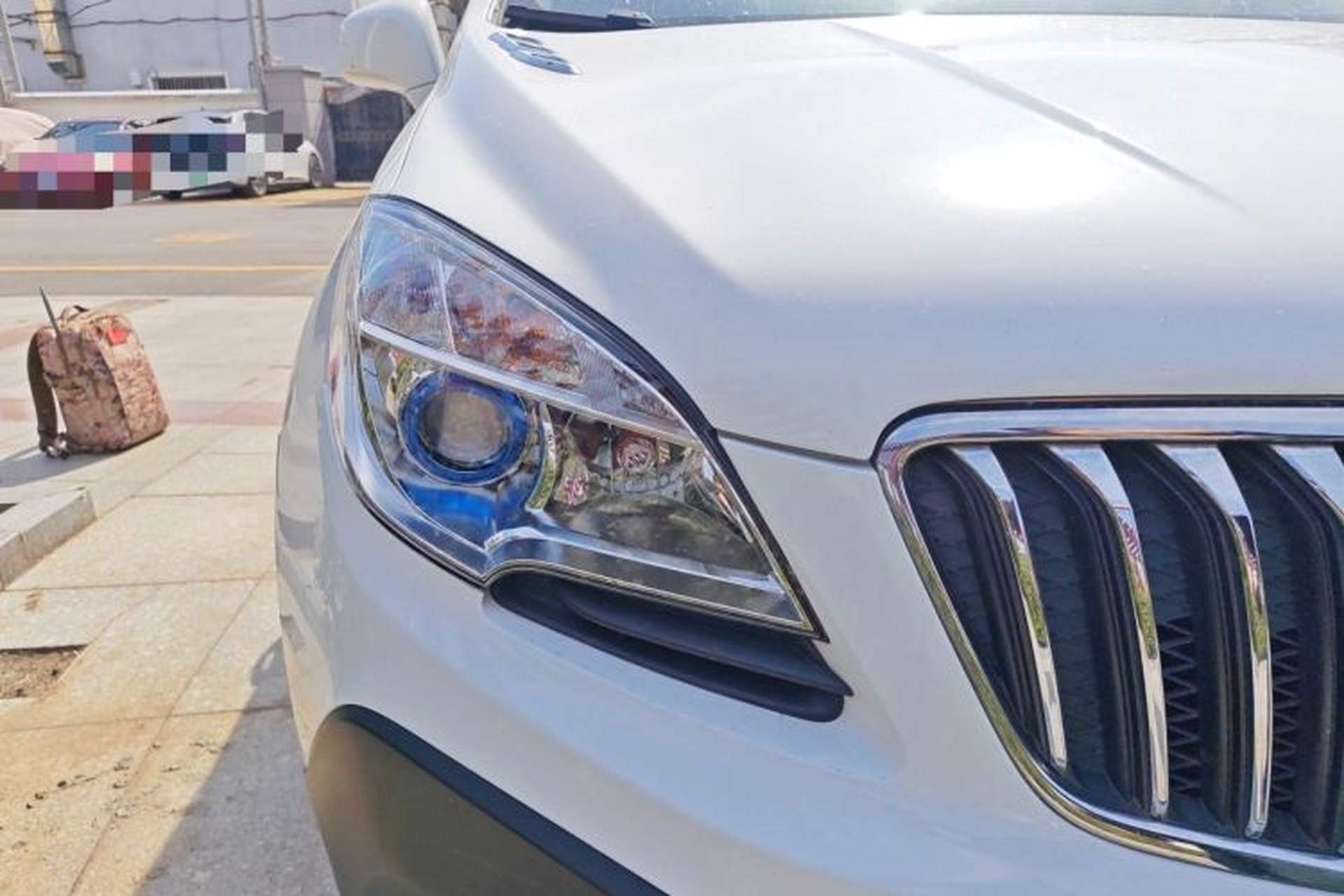 Used Buick Encore 2013 1.4T Automatic Two-Wheel Drive Elite Model Right Front Headlight