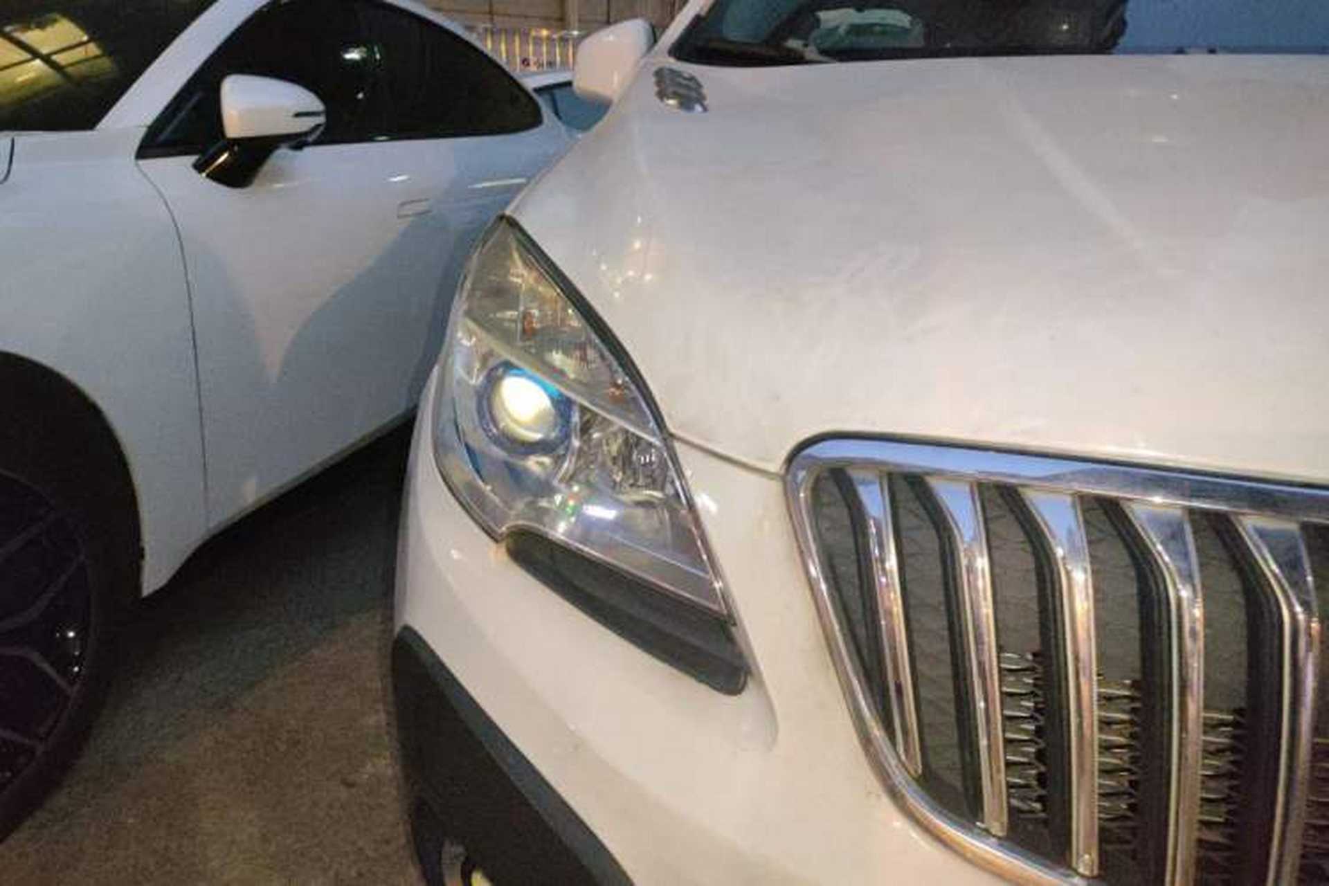 Used Buick Encore 2013 1.4T Automatic Two-Wheel Drive Elite Model Right Front Headlight