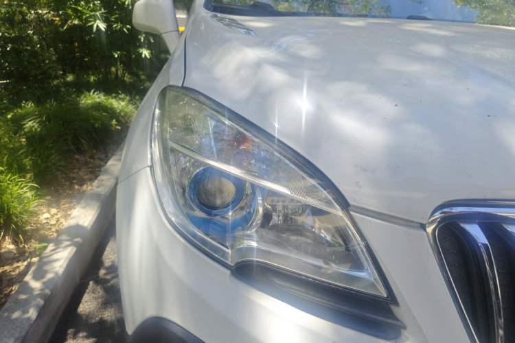 Used Buick Encore 2013 1.4T Automatic Two-Wheel Drive Elite Model Right Front Headlight