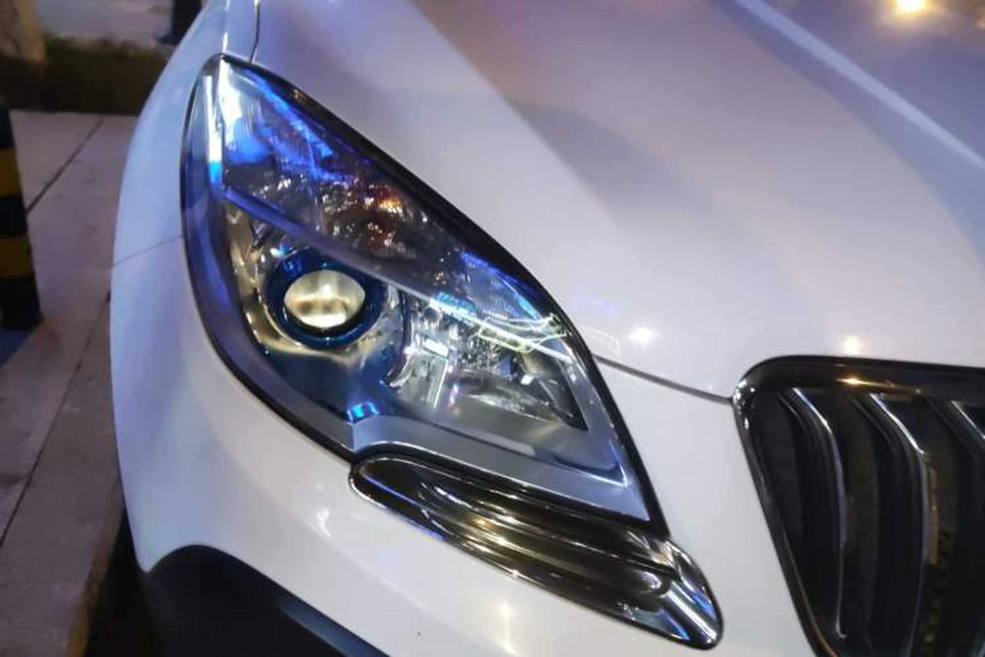 Used Buick Encore 2013 1.4T Automatic Two-Wheel Drive Leading Model Right Front Headlight